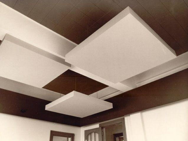 Minimalist ceiling design